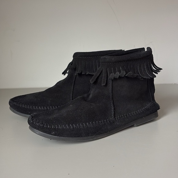 Minnetonka Back Zip Softsole Boot Size 7 - Picture 2 of 10